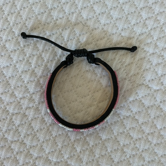 Kendra Scott and Ubuntu Life Beaded Adjustable Bracelet in Red Pink and White - Picture 2 of 3